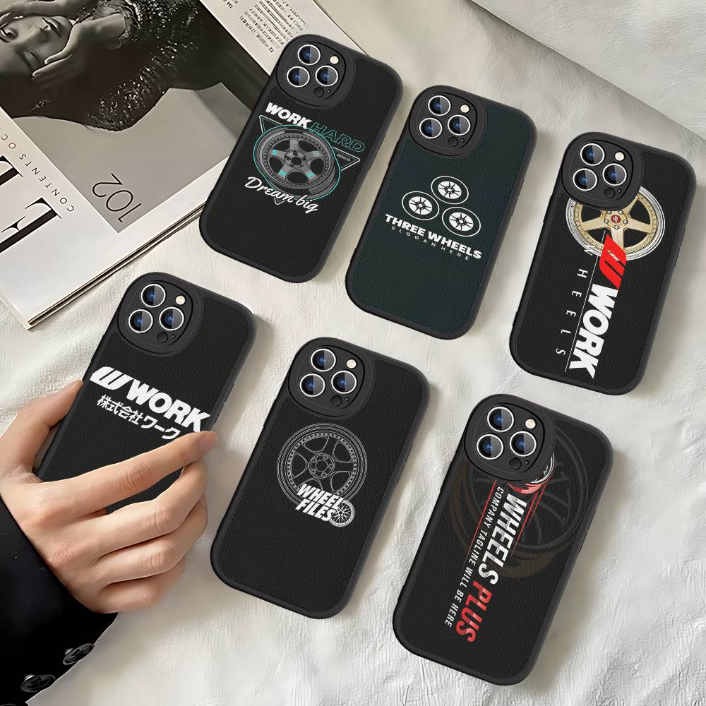 Leather Work Quotes - เคสโทรศัพท์หนังลาย Work Wheels สำหรับ iPhone 16